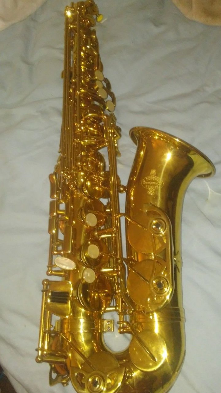 buffet crampon tenor saxophone serial numbers
